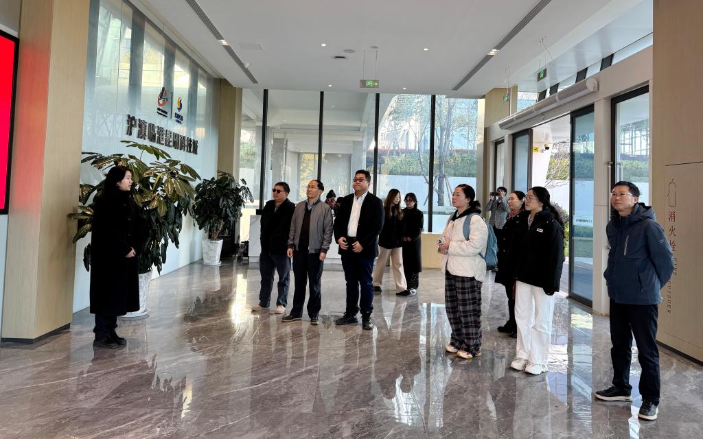 学院领导带队赴企业调研，拓展校企合作新空间